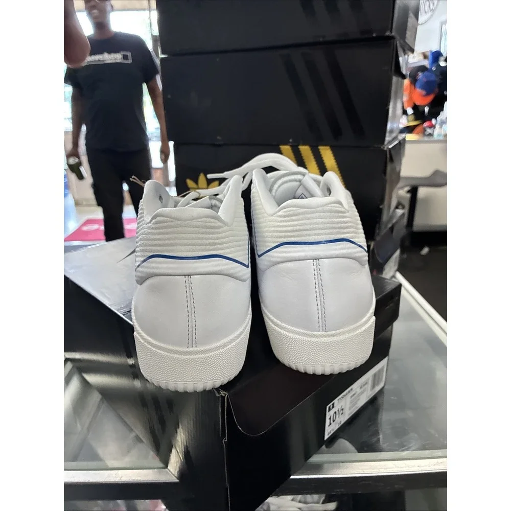 adidas product pair